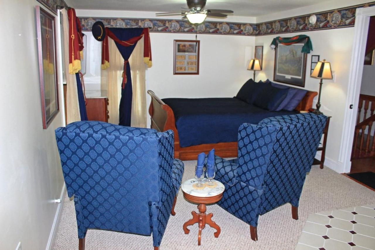 לינה וארוחת בוקר Lindsborg Rosberg House מראה חיצוני תמונה